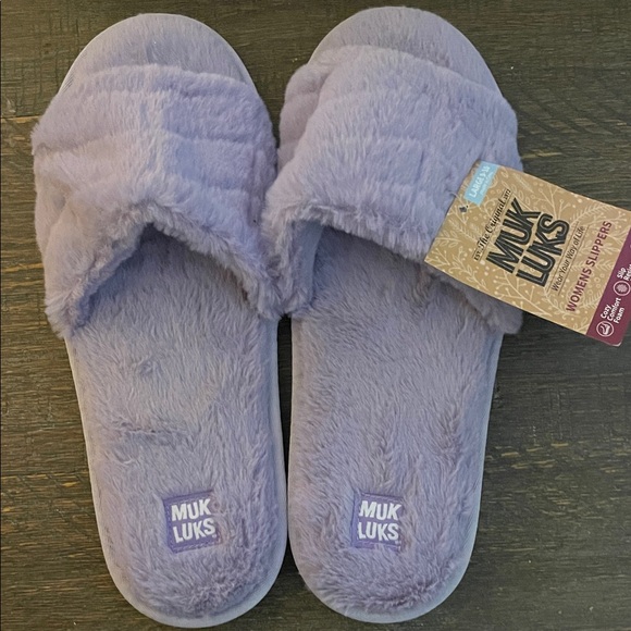 Muk Luks Lavender Plush Slippers - Picture 1 of 5